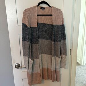Long open cardigan with pockets